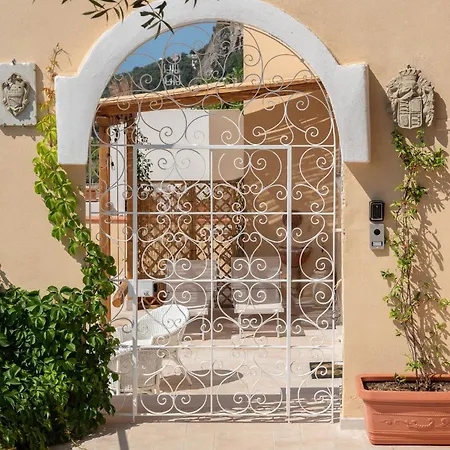 別荘 Torre Del Califfo Relais アマルフィ