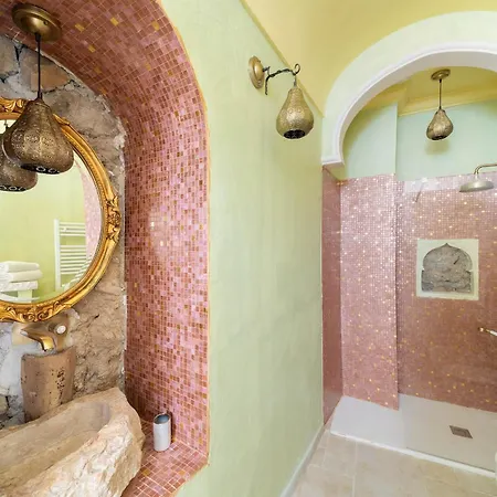Torre Del Califfo Relais Holiday home *